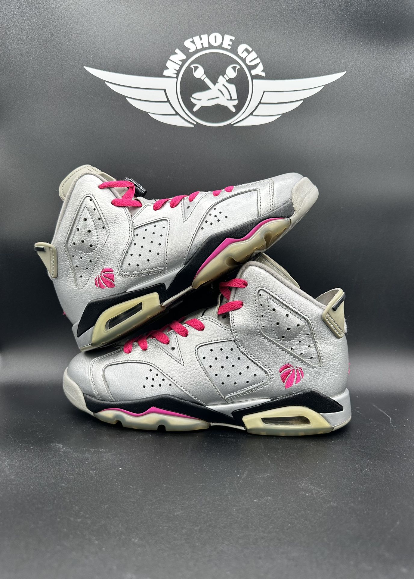 Jordan 6 Retro “Valentine’s Day” women’s size 8/6.5Y