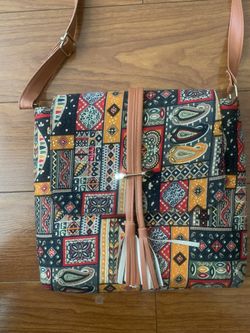 Beautiful Handbag With Lots Of Space