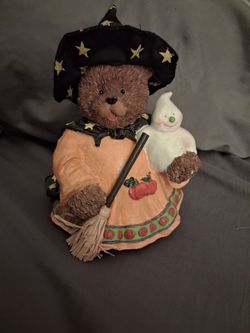 Bear Witch & Ghost Halloween Figurine