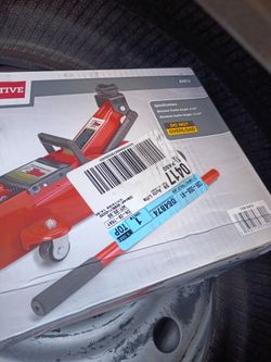 BNEW 2 TON JACK $89 CARRY OUT STILL SEALED IN ITS BOX I CAN MEET 2 DELIVER