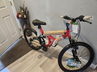 Dynacraft Bike Boys 24 18 Speed Mont Sports New Ready To Ride good condition