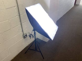 MOUNTDOG PROFESSIONAL SOFTBOX LIGHTING KIT 20”X28” EXTENDABLE CAMERA VIDEO PRODUCTION TRAVEL BAG COMPACT PORTABLE A5