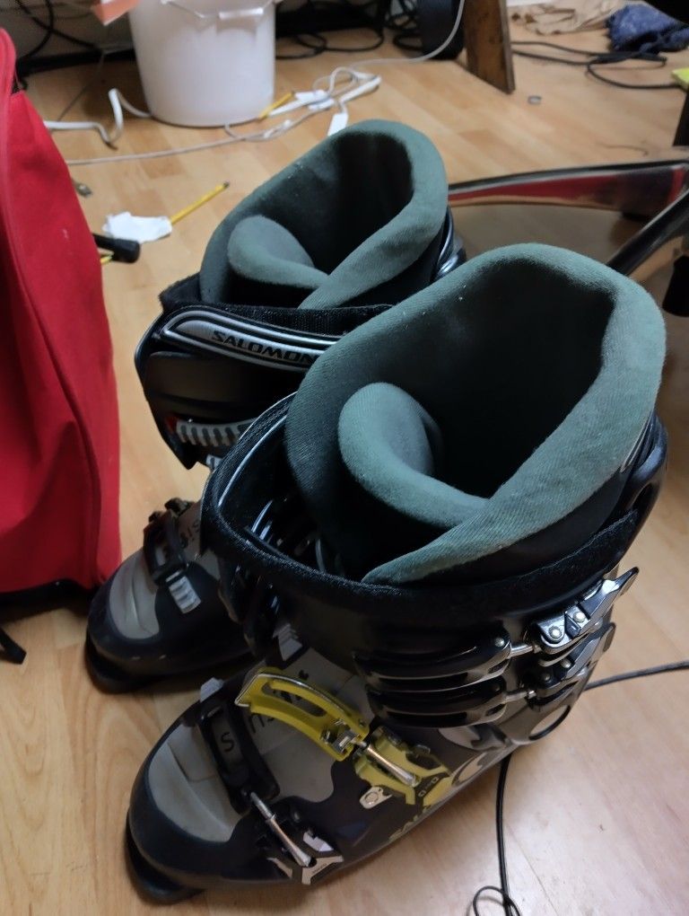 Salomon Ski Boots Sensifit Mens 10 