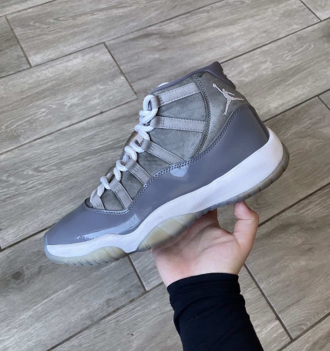 Jordan 11 Cool Grey Size 9