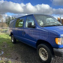 2003 Ford Econoline