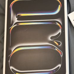 Brand New iPad Pro M5 13” WiFi + Cellular Unlocked 256GB . Space Black - 