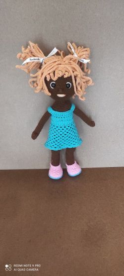 African American Doll - Karin, Yarn