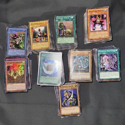 877 Yu-Gi-Oh Cards 
