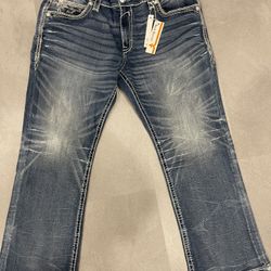 Size 42 Rock Revivals BRAND NEW 👀