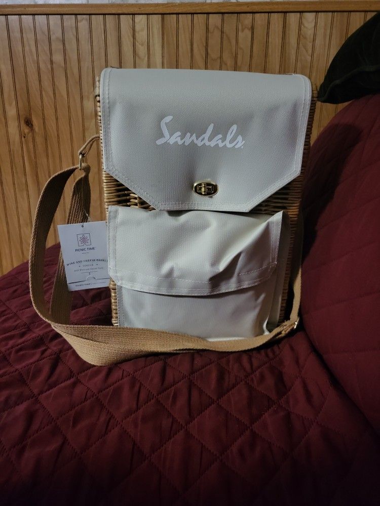 Brand New Sandals Wine And Cheese Basket
