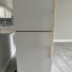 refrigerator, Kenmore, White