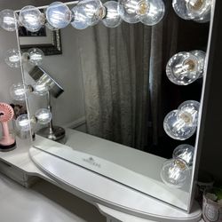 Impressions Vanity Mirror 