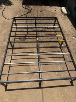 Full bed frame