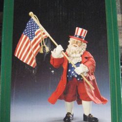 Kurt Adler KSA Collectibles Fabriche AMERICAN SANTA Musical Figurine Christmas
