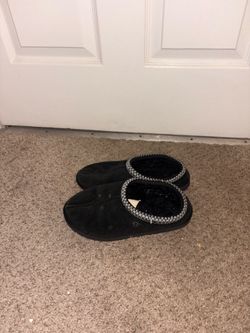 Authentic Black UGG Tasman Slippers – Big Kids 6 / Women’s 8
