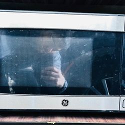 LG Microwave oven