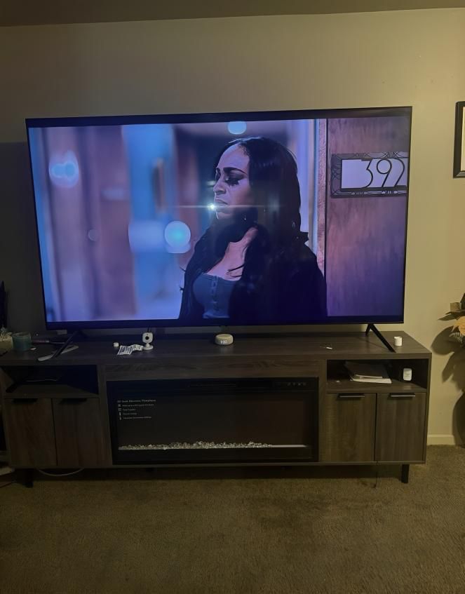 85 Inch Samsung TV