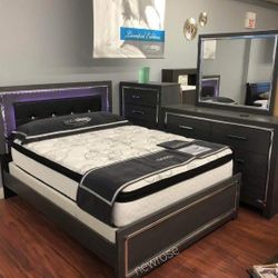 Lodanna Gray Youth LED Panel Bedroom Set
4-Piece Full (FB/D/M/N)🚛Same Day Delivery👉WİTH İNTEREST FREE PAYMENT OPTİONS