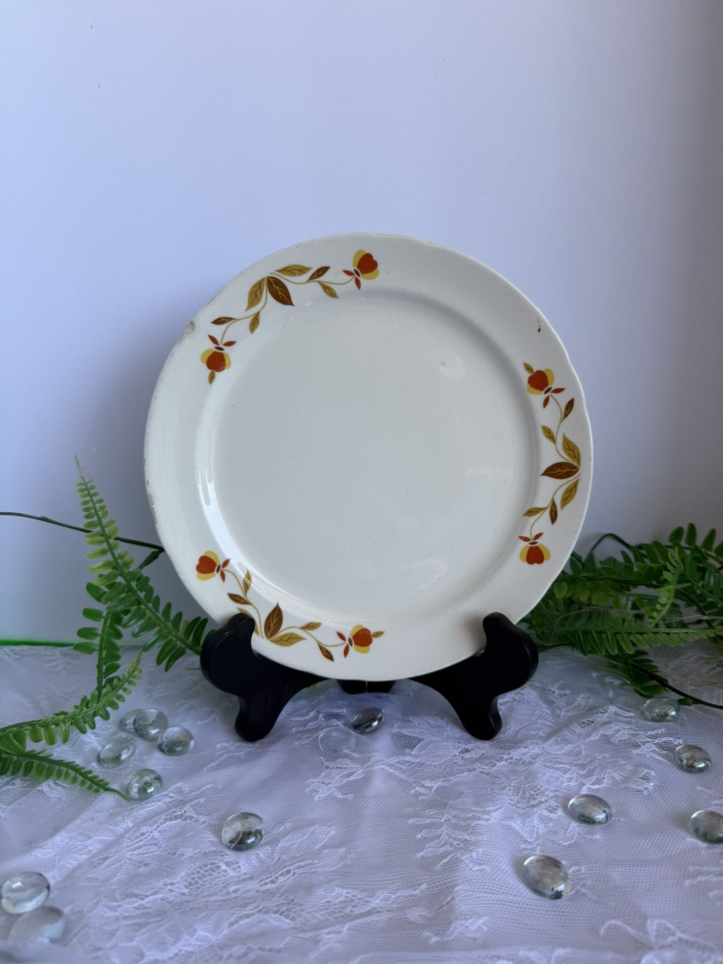 Superior Hall Autumn leaves plate