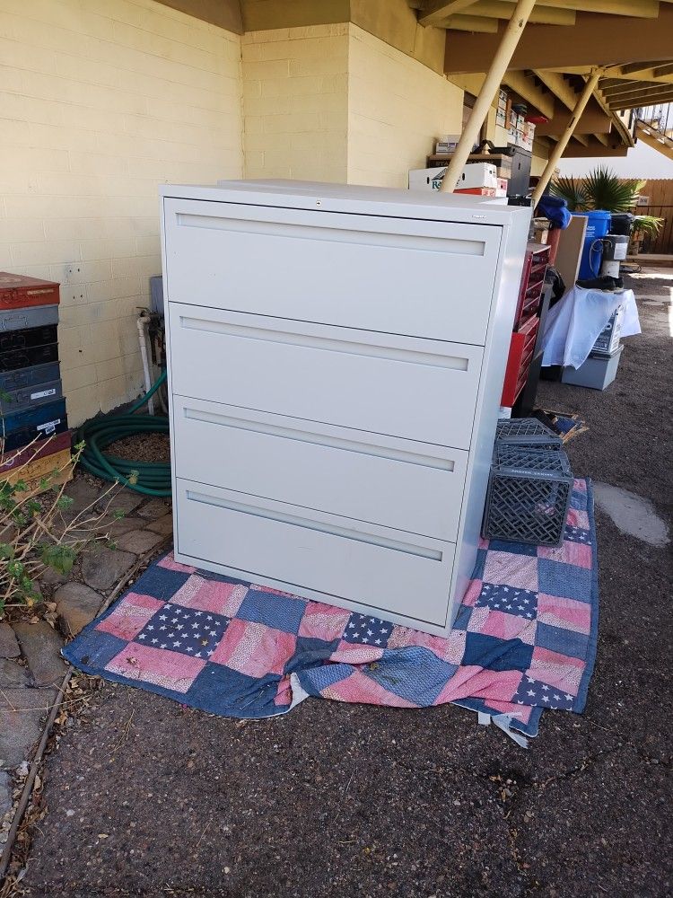 HON. 4. Drawer. Hanging. File Cabinet