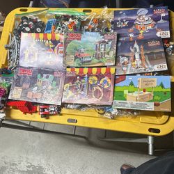 Custom Peanuts Gang Set With Real Lego Parts 