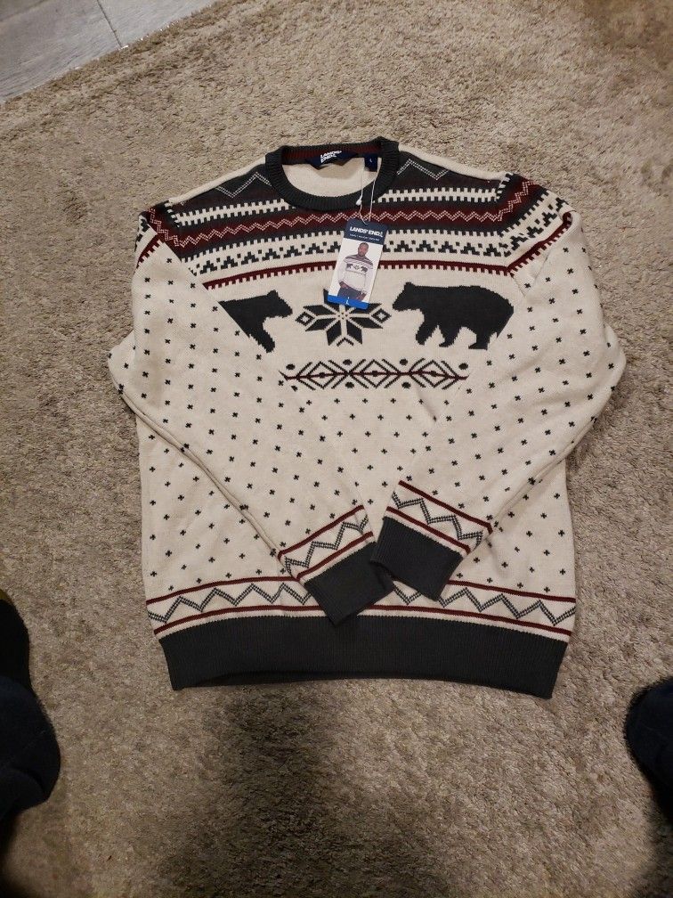 New sweater for CHRISTMAS, size L.