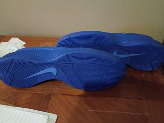 Men Nikes
