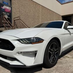 2019 Ford Mustang Premium Coupe