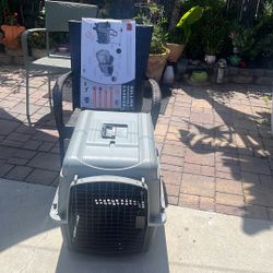 Dog crate and rolling carrier 