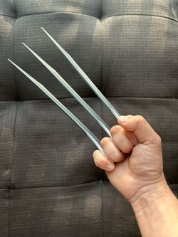 X men wolverine claws