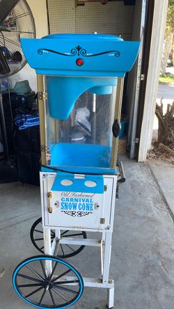 Snowcone machine