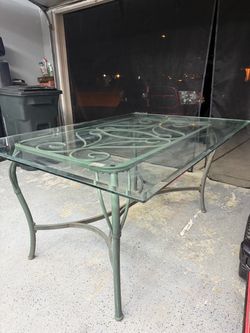 Patio table