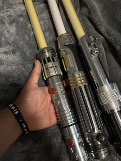 Life Size Star Wars Lightsabers Need Batteries 