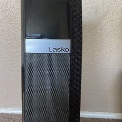 Lasko Autoeco Revolving Space Heater