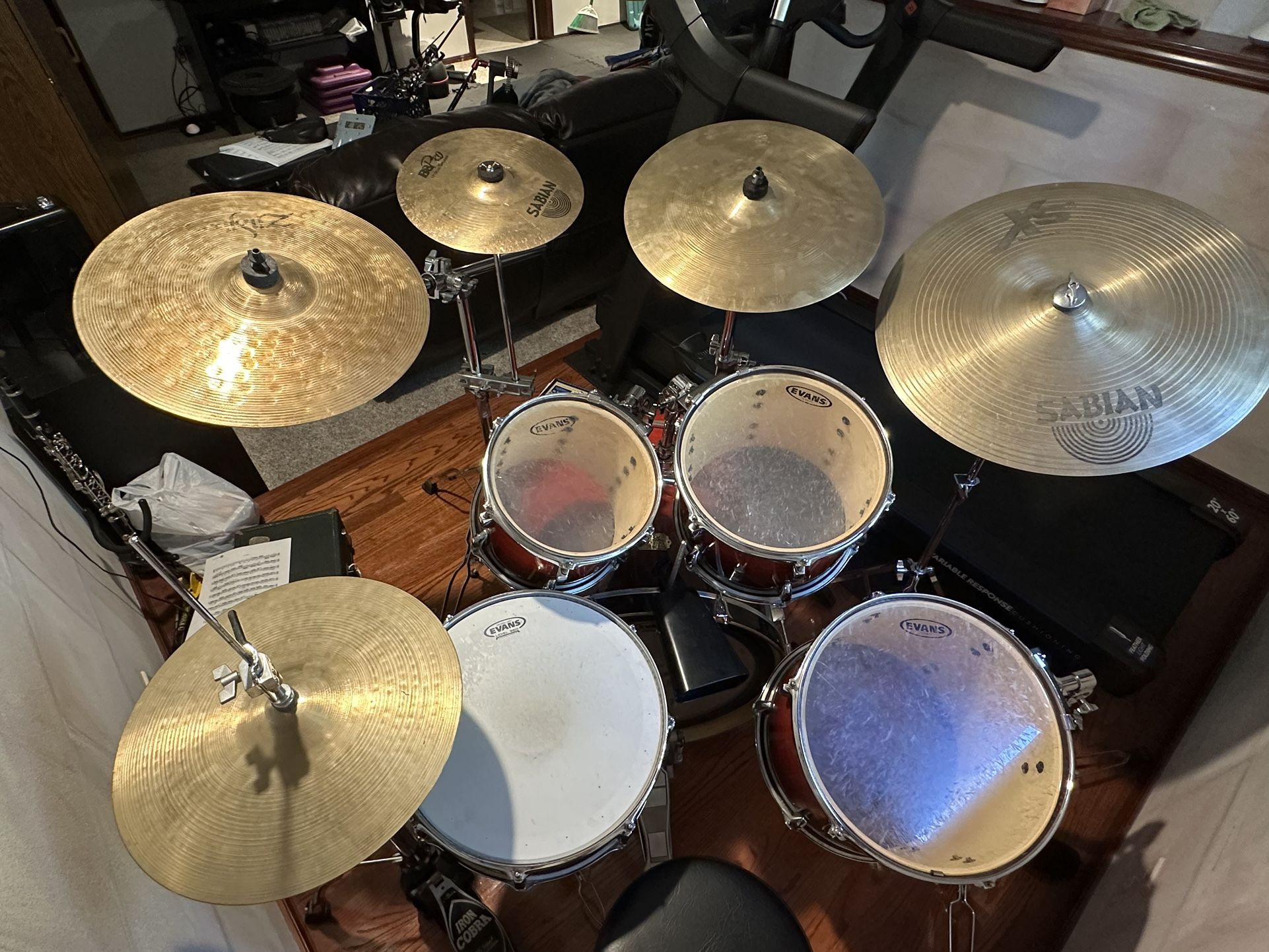 Pearl Drum Set