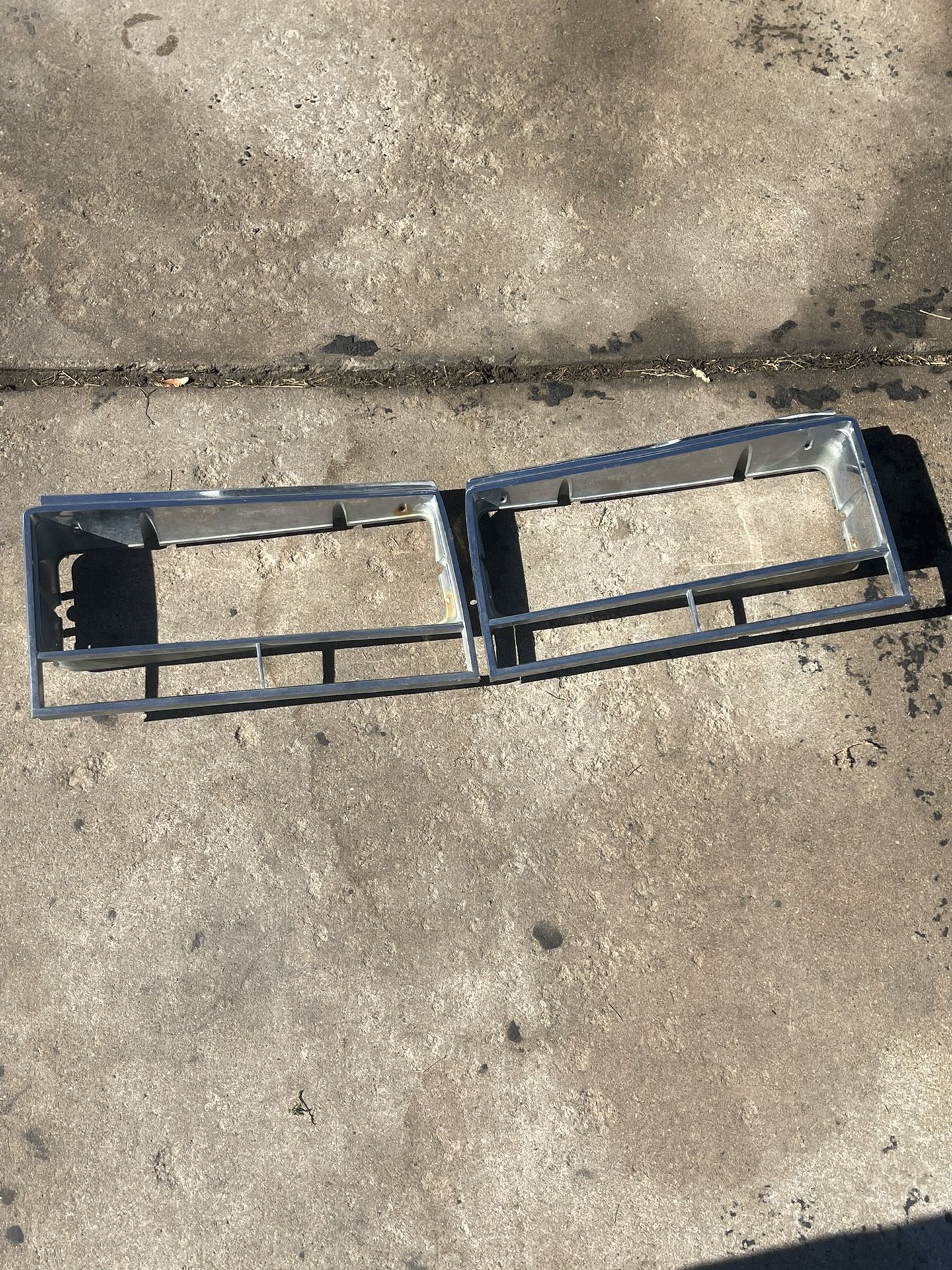 El Camino Light Bezel