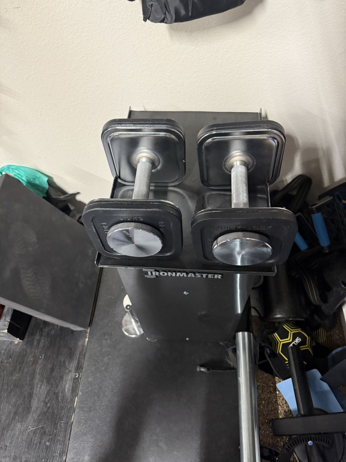 Iron master adjustable Dumbbells 135lbs Kit