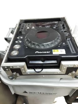 Pioneer Cdj-1000mk2 Black DJ Turntable