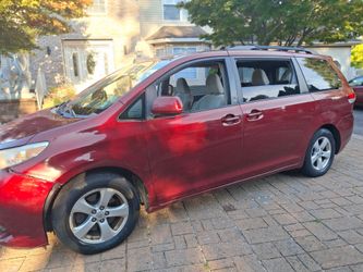 2011 Toyota Sienna