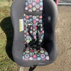 Car seat $20 each 
