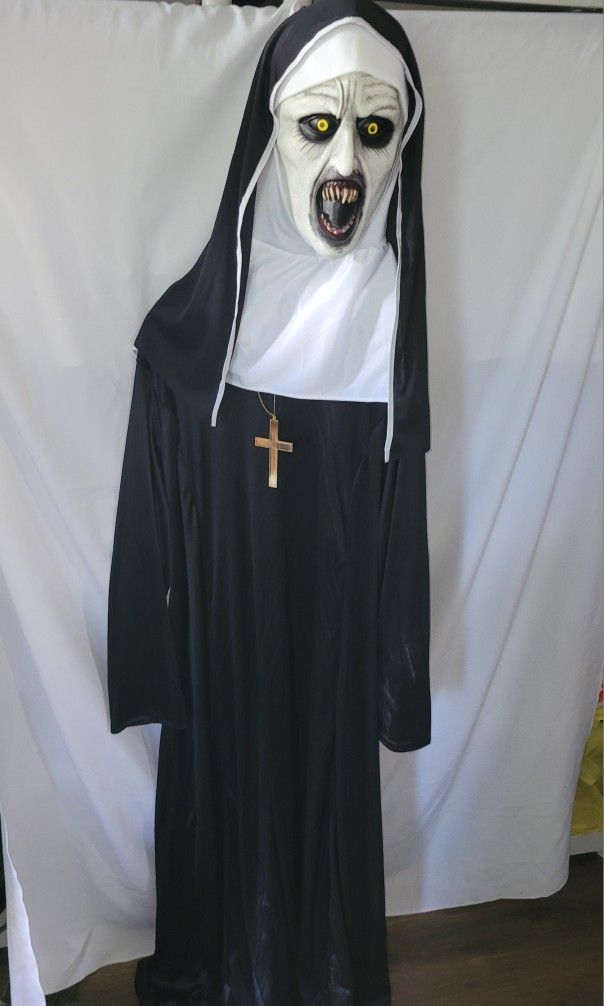 Plus Size The Nun Costume