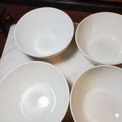 Mikasa Trellis White Bone China Bowls Set Of 4
6 1/4" Diameter 2 5/8" Height net weight 2lbs 14oz

Bottom reads:  Mikasa Trellis  Bone China Dishwashe
