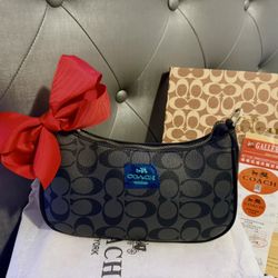 🖤Elegant Black Handbag 🖤