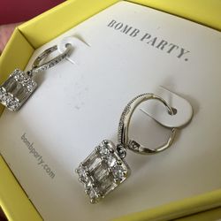 New Bomb Party Earrings RBP3474 Incredible Feeling Gifts Presents Christmas RETAIL PRICE $104 USD 