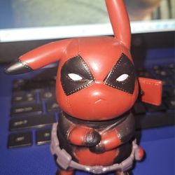 Pokemon Pikachu Deadpool Cosplay Fig Meet By Sunrise Library 4.5"