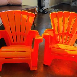 2 Toddler Sized Chairs