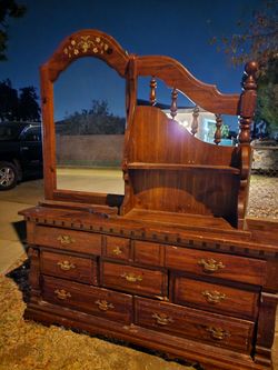 Free dresser