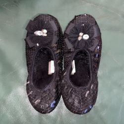New Shoes size 7/8