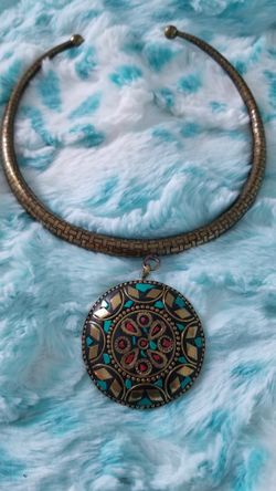 Beautiful Choker Necklace 