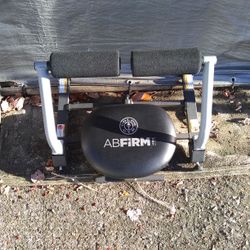 Gold's Gym Ab Form With Swivel Seat.